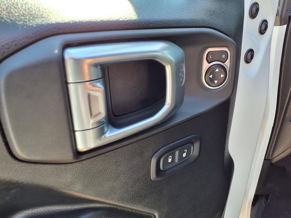 Thumbnail: 2024 Jeep Gladiator - 20
