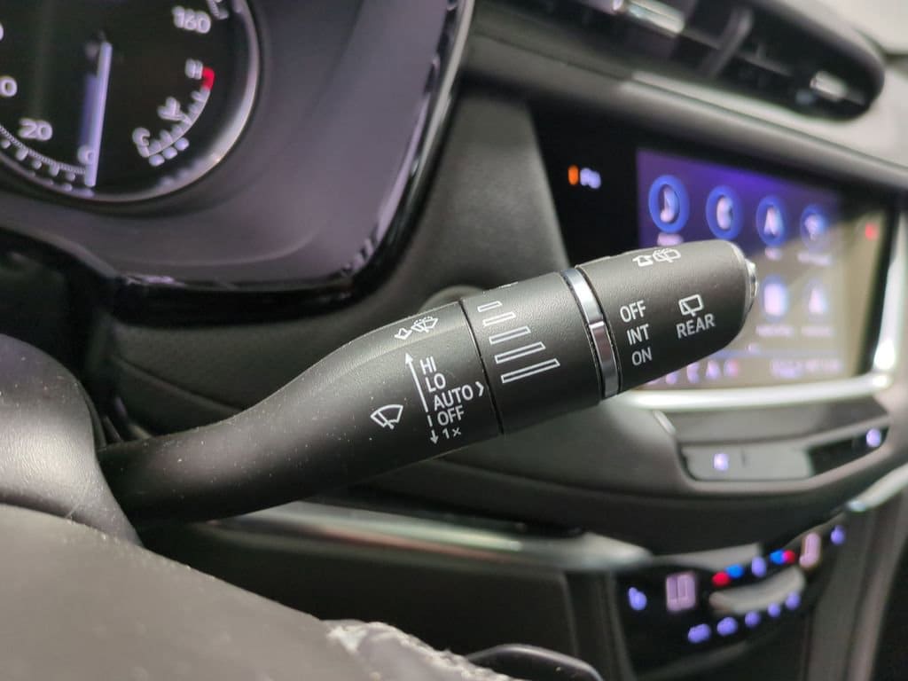 Thumbnail: 2023 Cadillac XT5 - 24