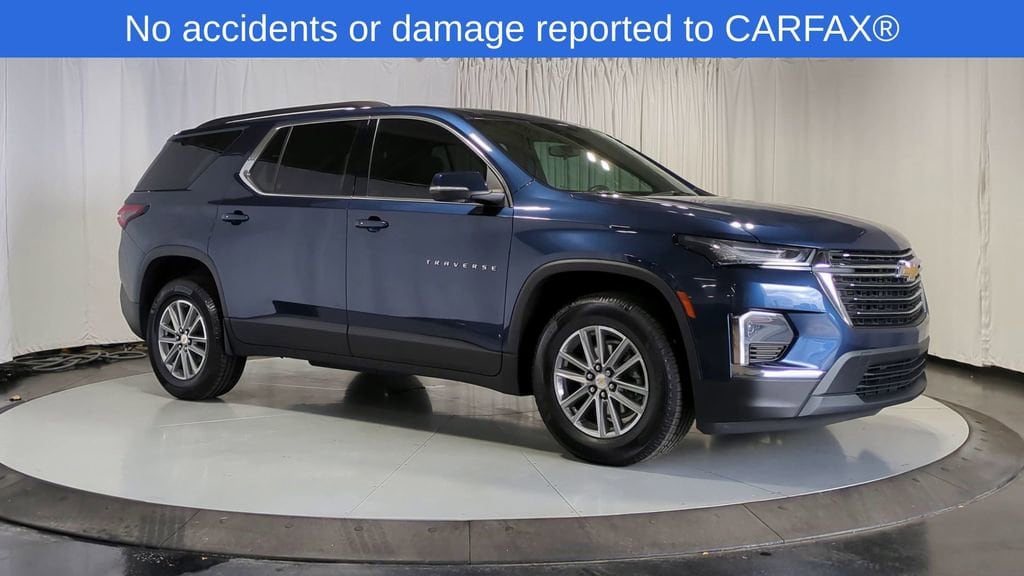Used 2022 Chevrolet Traverse LT Cloth SUV