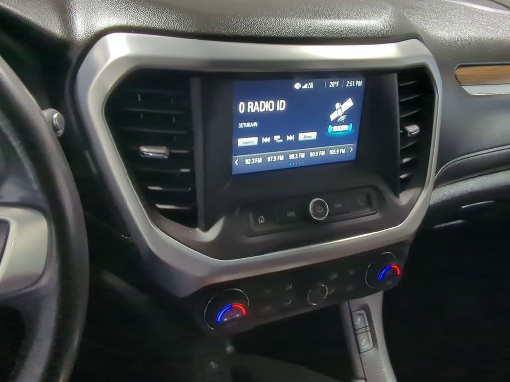 Thumbnail: 2017 GMC Acadia - 33