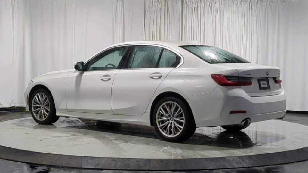 Thumbnail: 2024 BMW 3 Series - 8