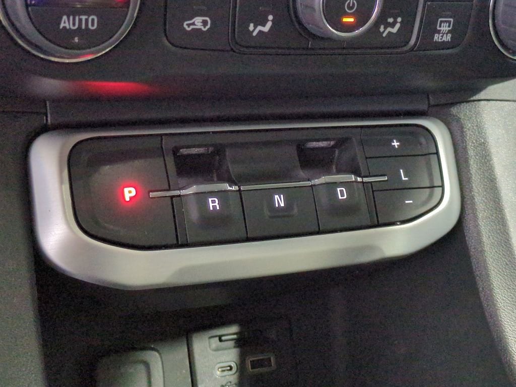 Thumbnail: 2023 GMC Acadia - 36