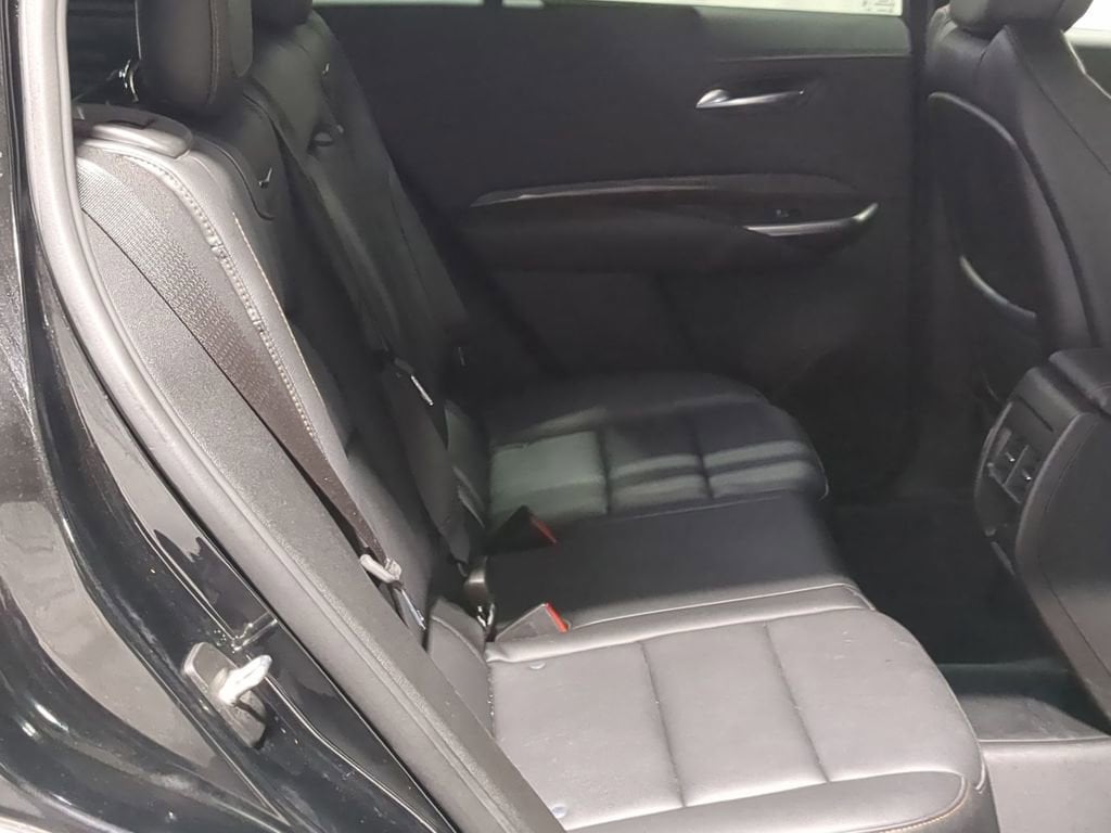 Thumbnail: 2023 Cadillac XT4 - 34