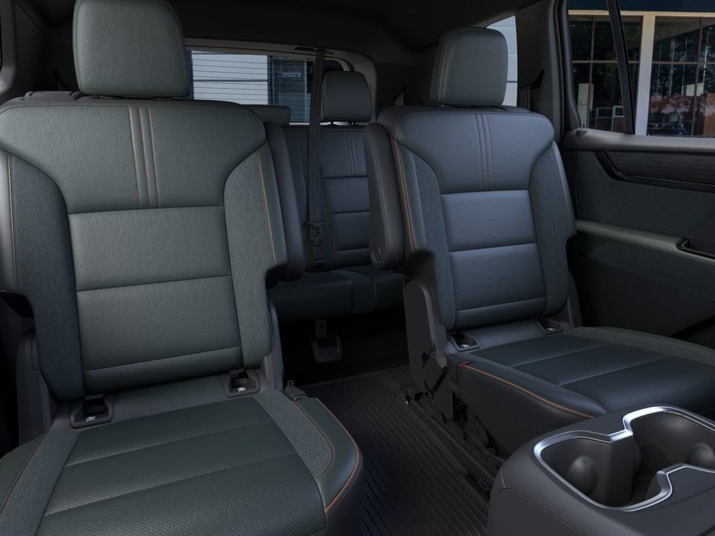 2026 GMC Acadia AT4 - Photo 17