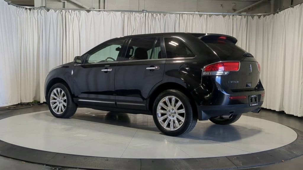 Thumbnail: 2015 Lincoln MKX - 7