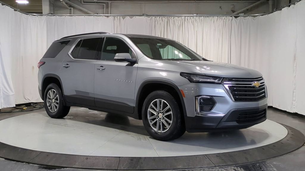 Used 2023 Chevrolet Traverse LT Leather SUV