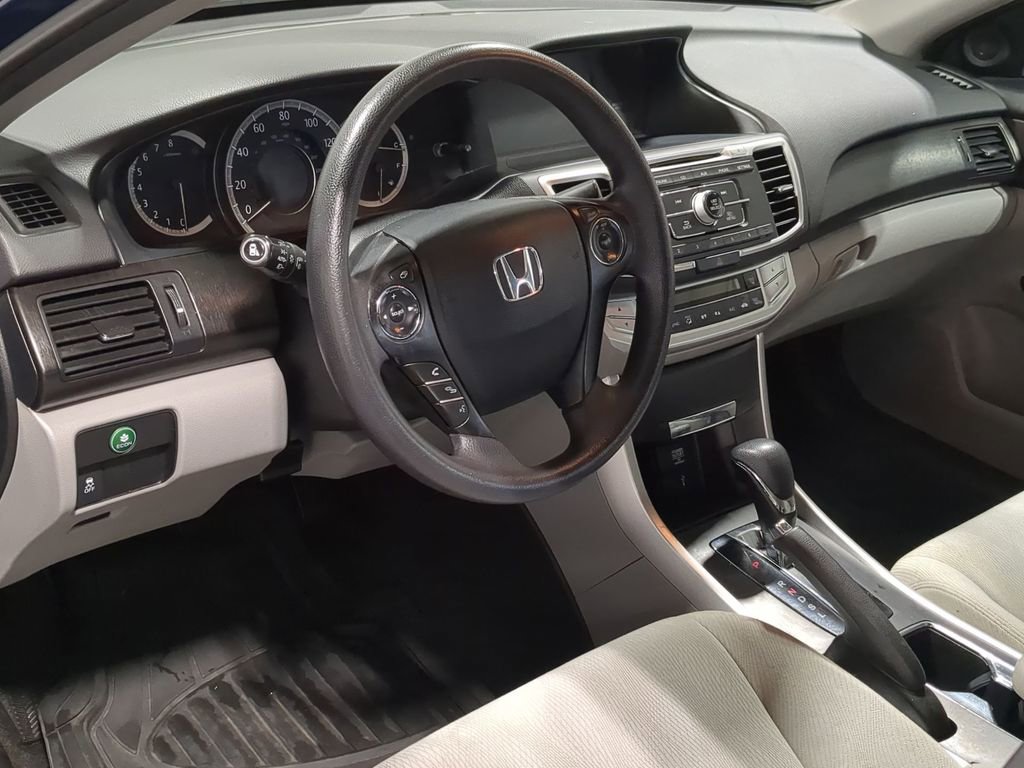 Thumbnail: 2015 Honda Accord - 11