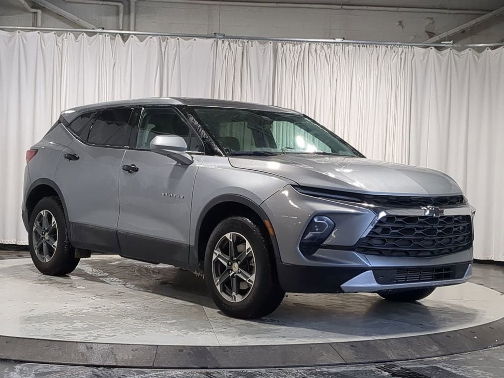 Thumbnail: 2025 Chevrolet Blazer - 19
