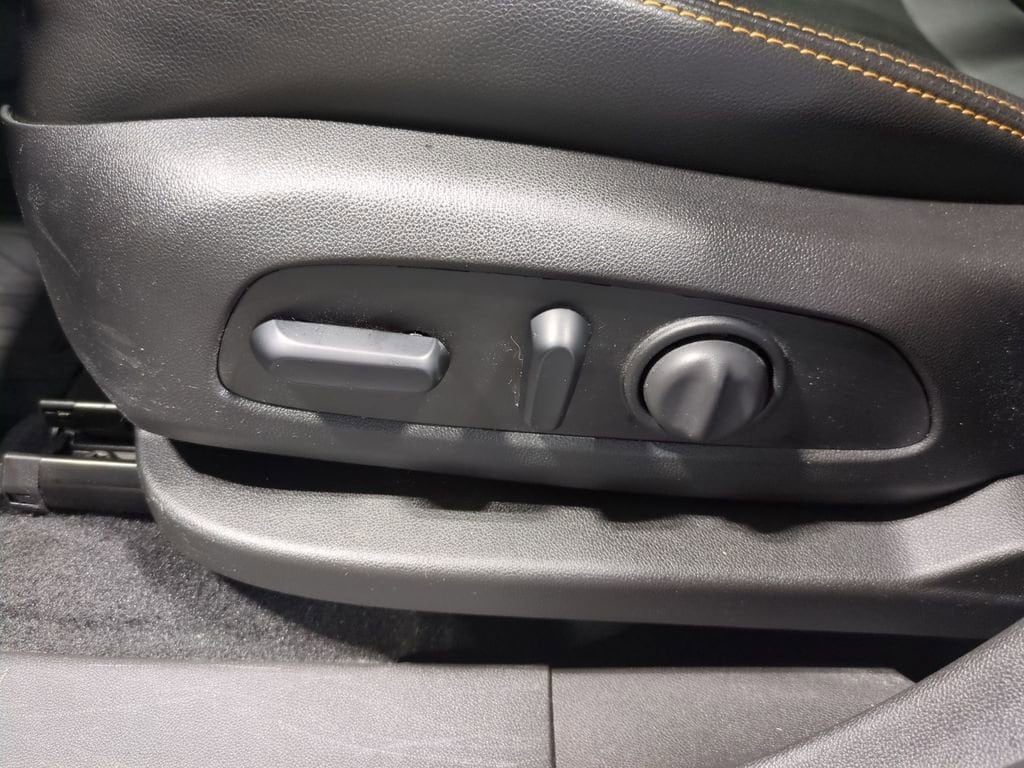 Thumbnail: 2020 GMC Terrain - 21