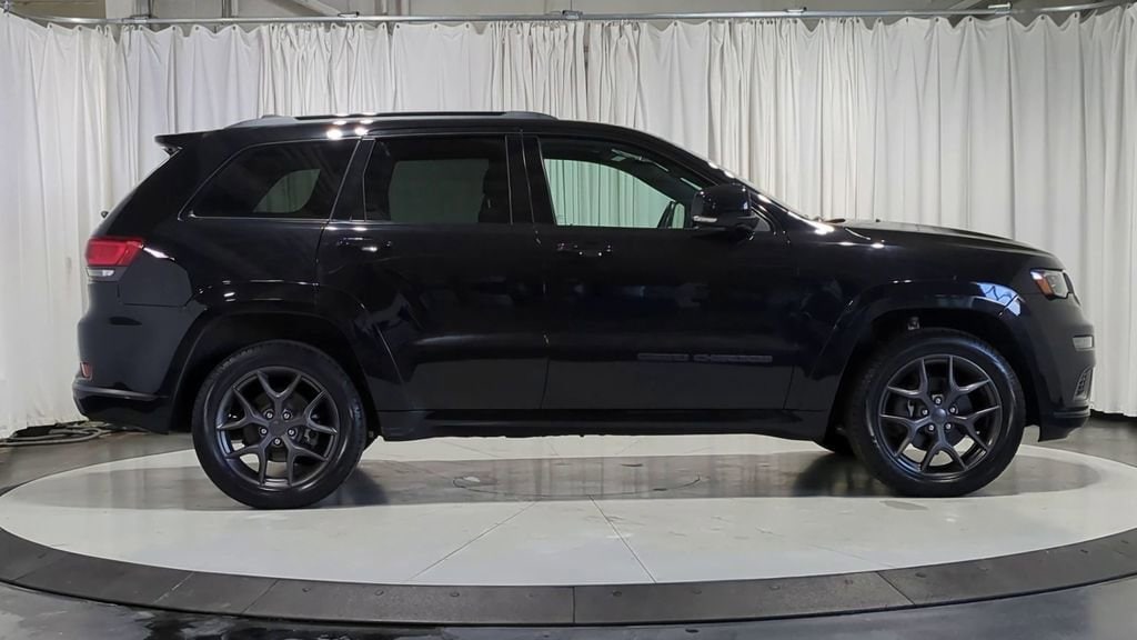 Thumbnail: 2020 Jeep Grand Cherokee - 11