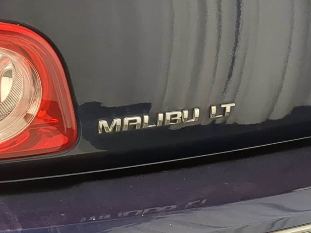 Thumbnail: 2011 Chevrolet Malibu - 16