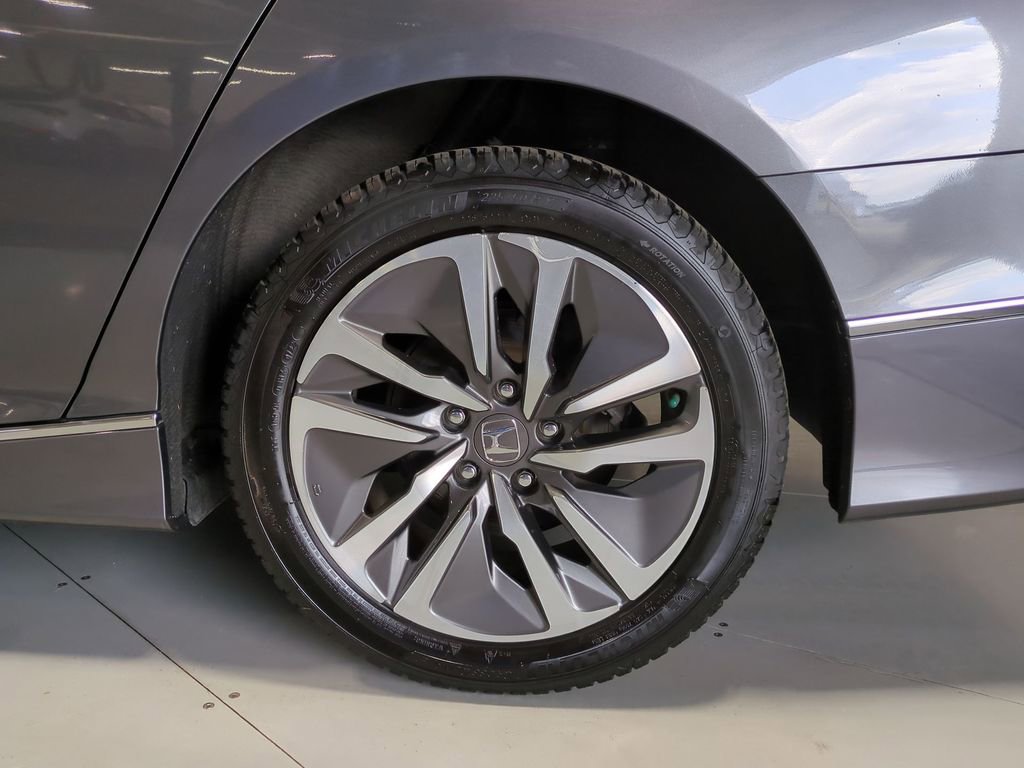 Thumbnail: 2018 Honda Accord - 15