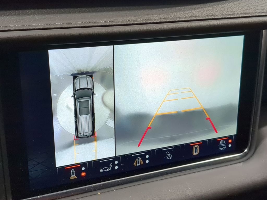 Thumbnail: 2024 GMC Yukon XL - 28