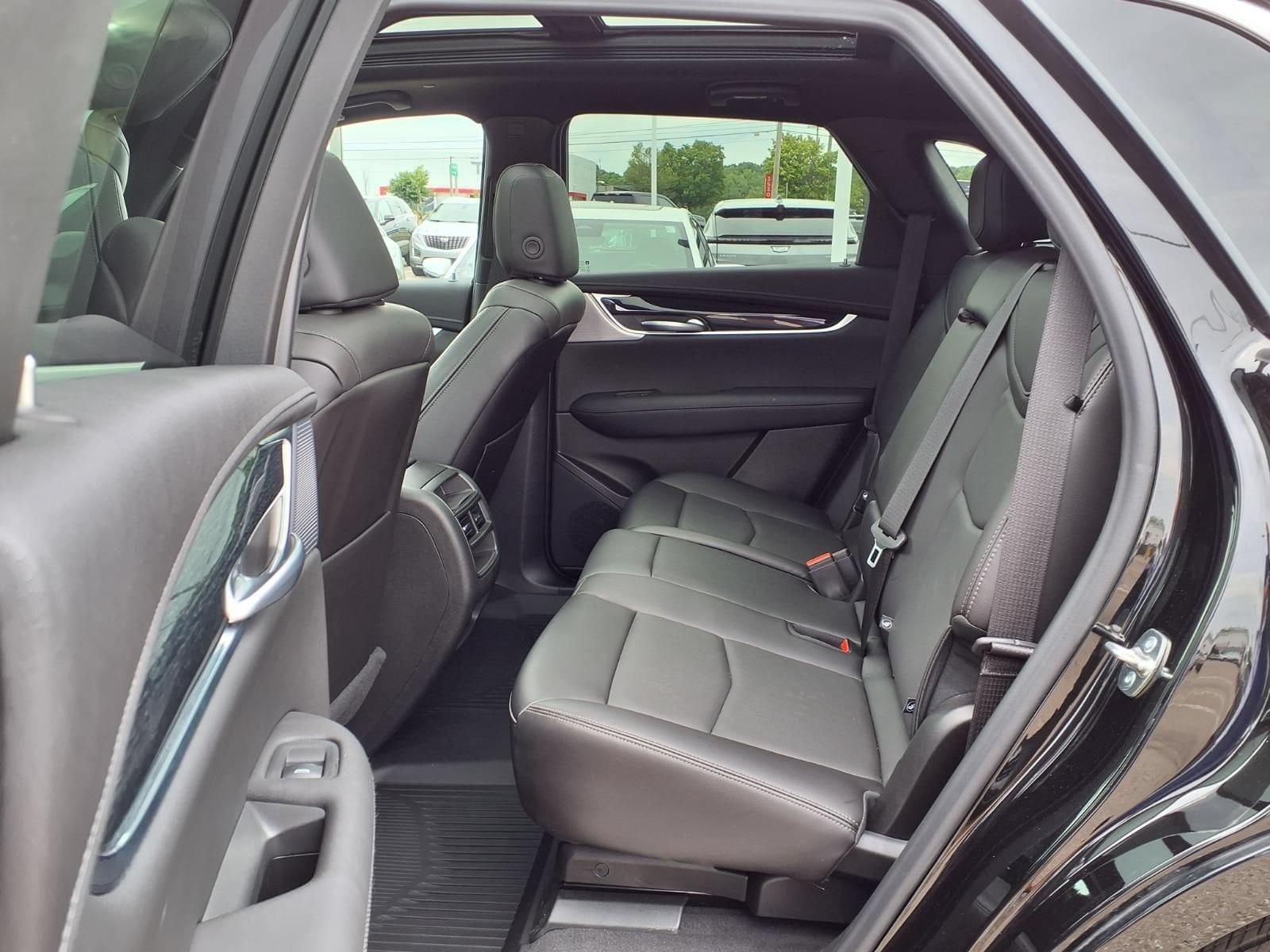 2026 Cadillac XT5 Premium Luxury - Photo 9