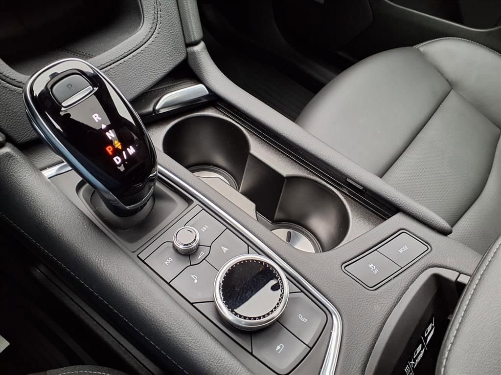 Thumbnail: 2025 Cadillac XT6 - 22