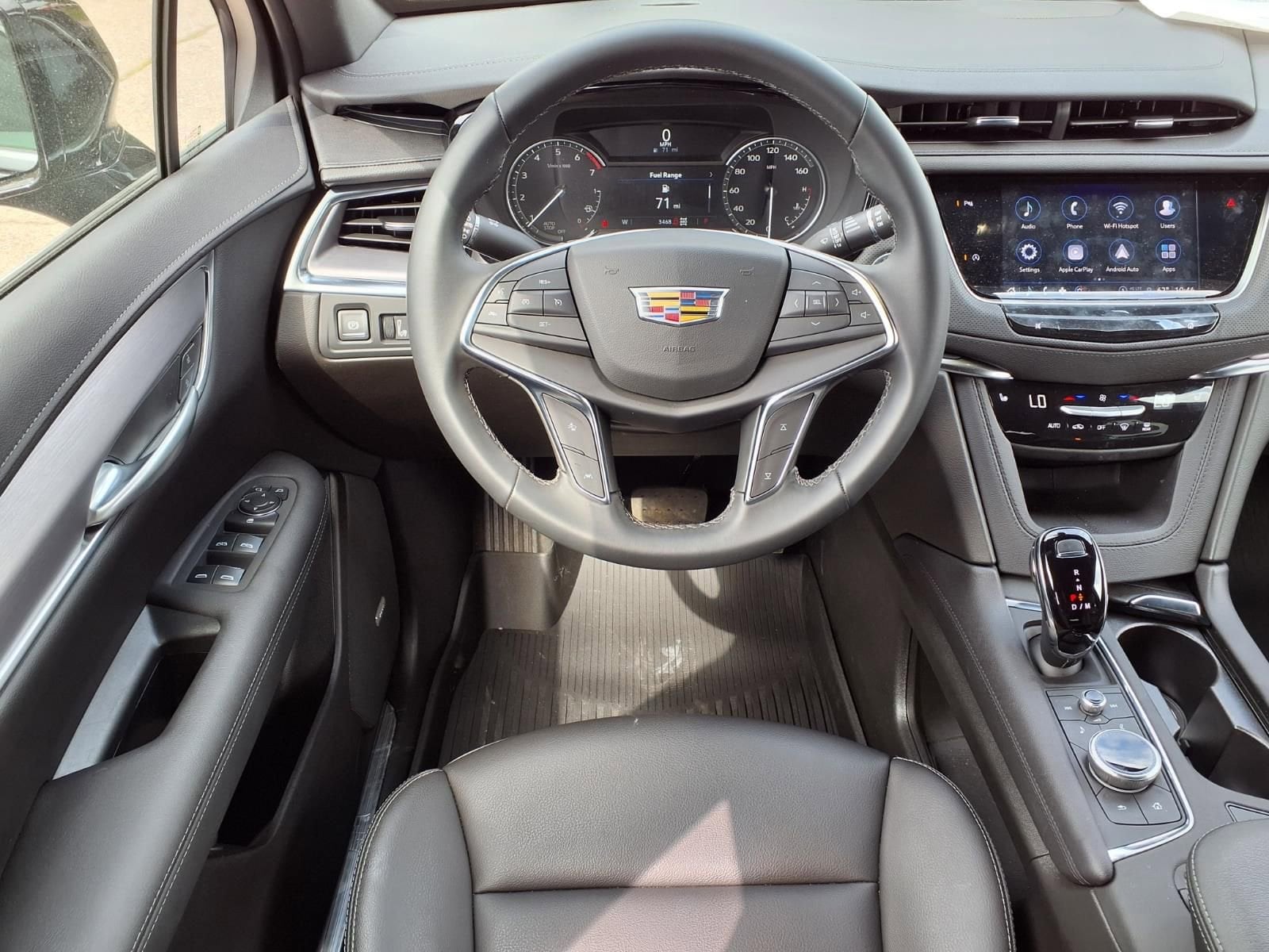 Thumbnail: 2026 Cadillac XT5 - 10