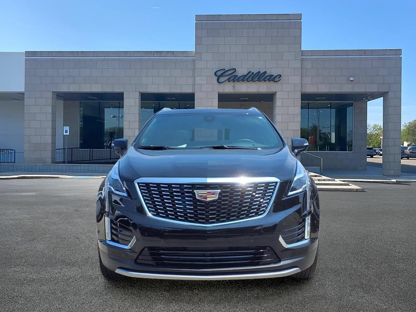 2026 Cadillac XT5 Premium Luxury - Photo 2