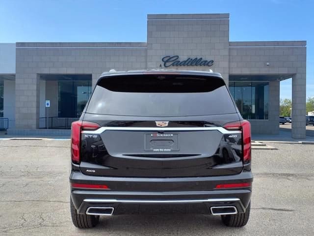 Thumbnail: 2025 Cadillac XT6 - 5