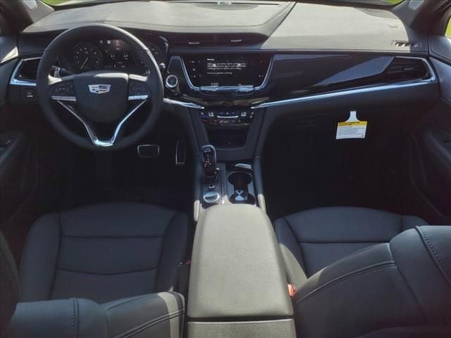 2025 Cadillac XT6 Sport 13