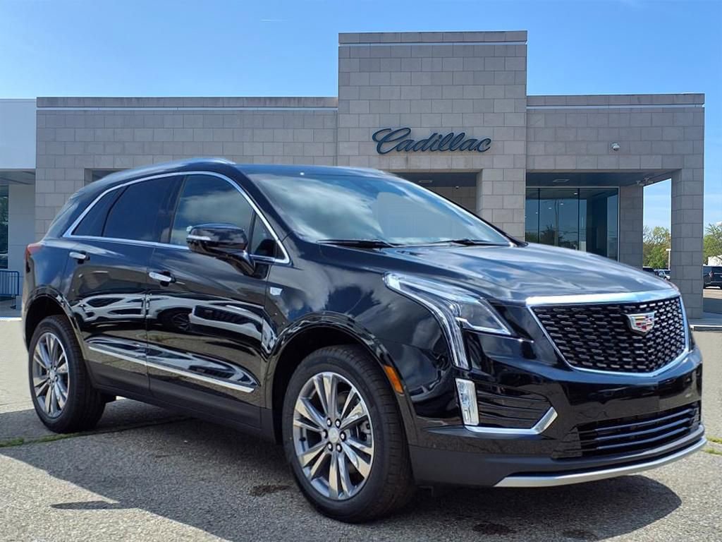 Thumbnail: 2025 Cadillac XT5 - 3