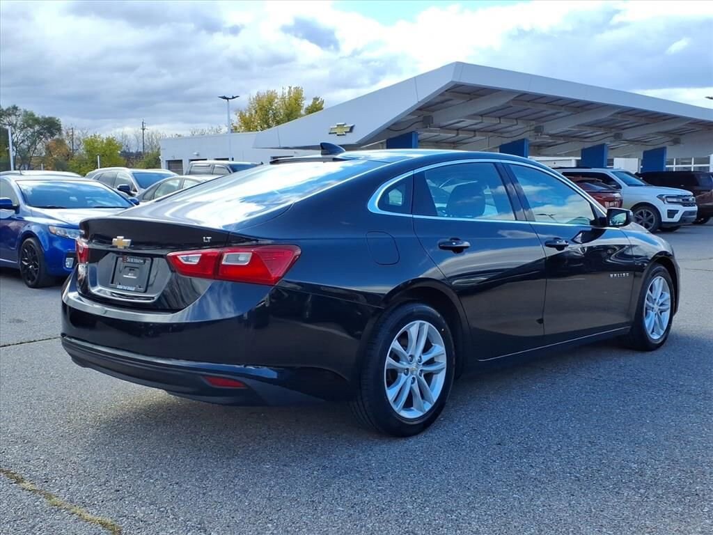 Used 2017 Chevrolet Malibu LT Sedan