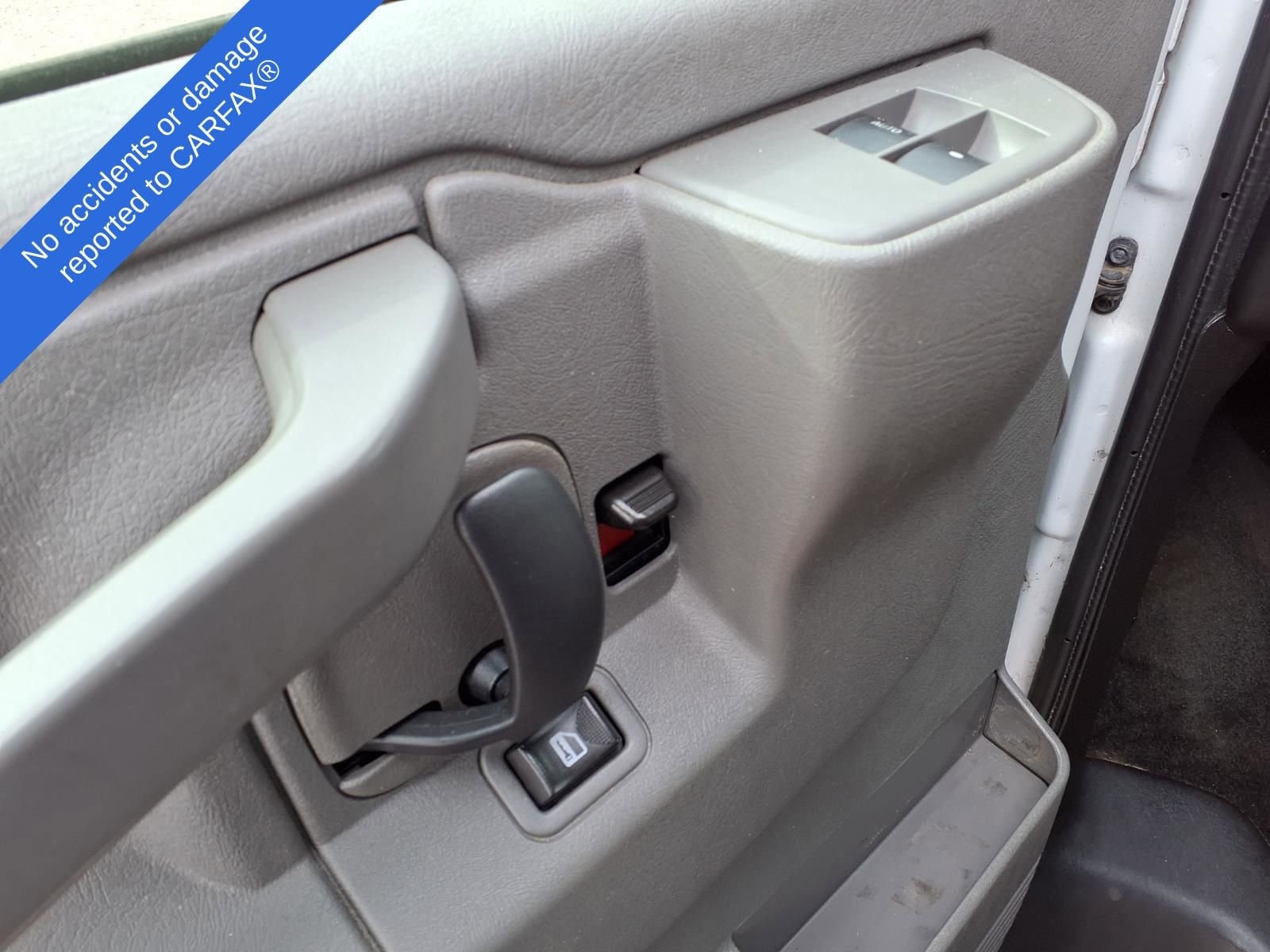 Thumbnail: 2016 Chevrolet Express - 16