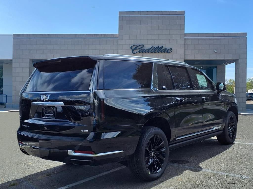 Thumbnail: 2026 Cadillac Escalade - 4