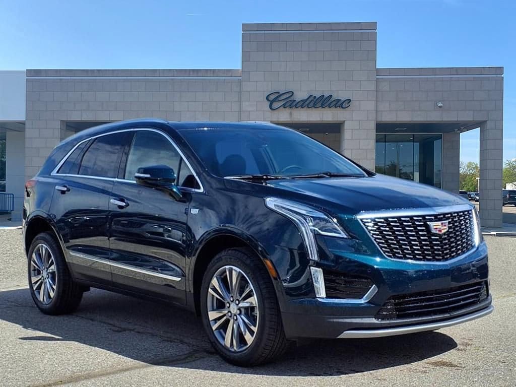 Thumbnail: 2025 Cadillac XT5 - 3