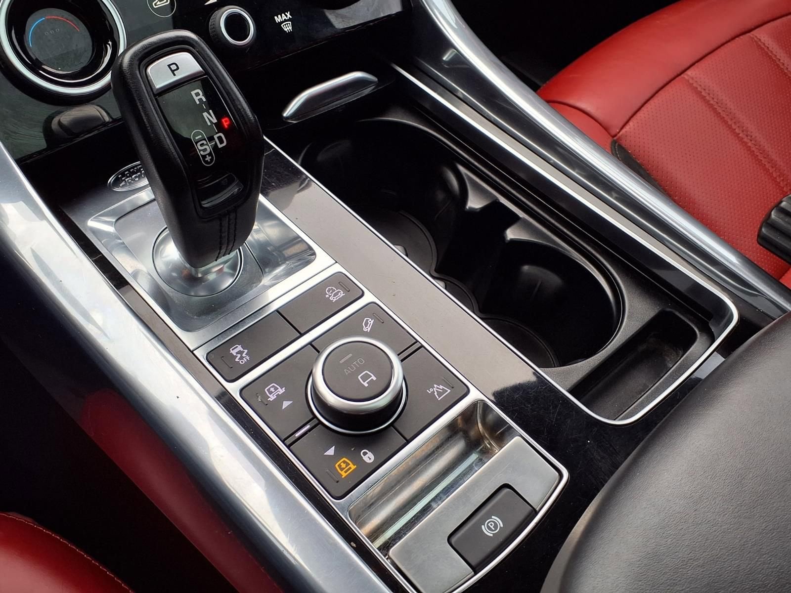 Thumbnail: 2019 Land Rover Range Rover Sport - 24