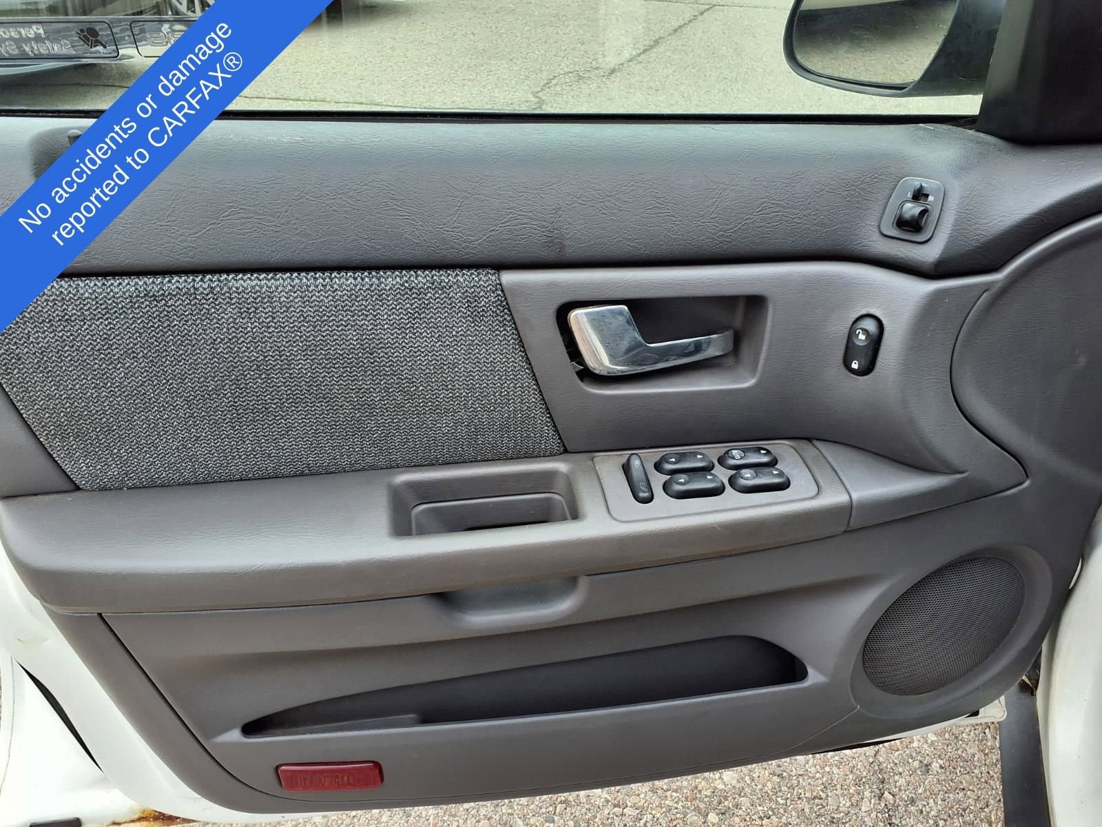 Thumbnail: 2000 Ford Taurus - 15