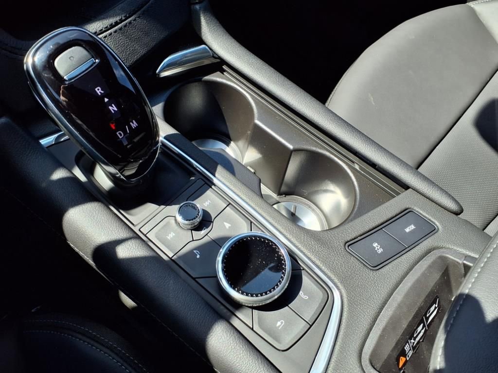 Thumbnail: 2025 Cadillac XT6 - 20