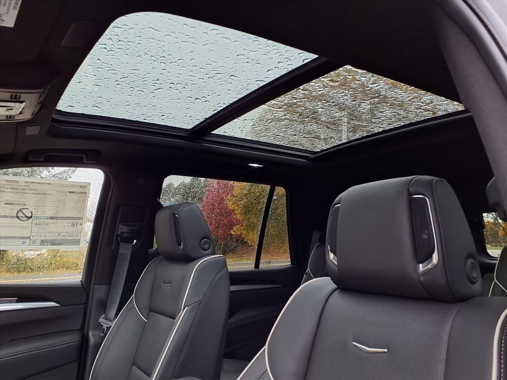 Thumbnail: 2026 Cadillac Escalade - 15