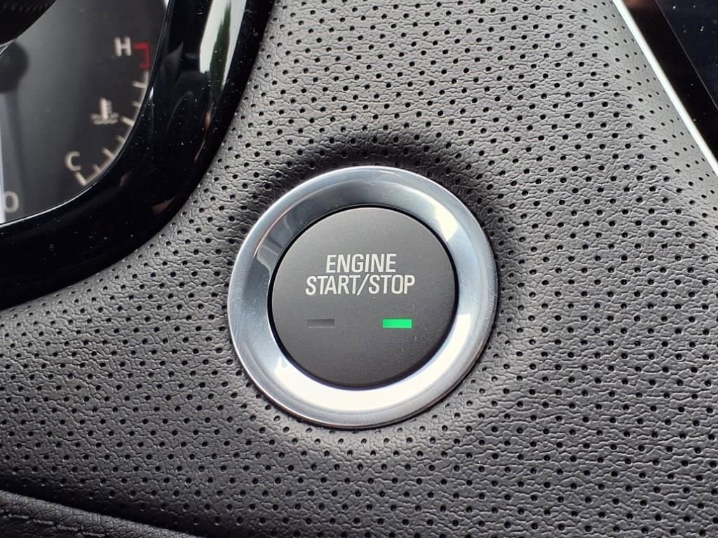 Thumbnail: 2025 Cadillac XT5 - 22