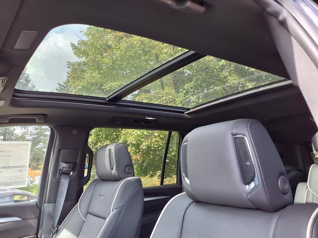 Thumbnail: 2026 Cadillac Escalade - 15