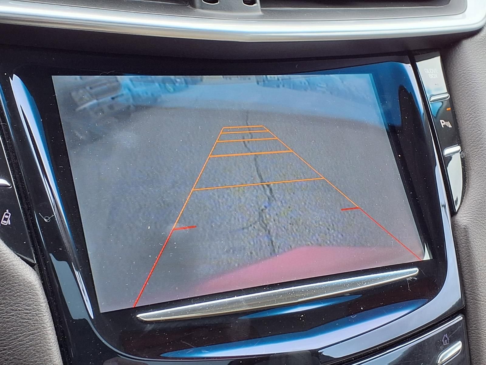 Thumbnail: 2013 Cadillac XTS - 21