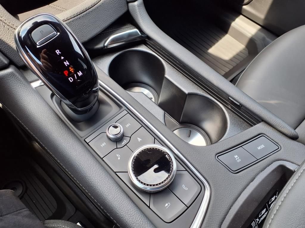 Thumbnail: 2025 Cadillac XT6 - 19