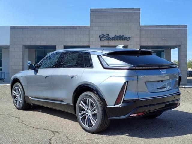 Thumbnail: 2025 Cadillac Lyriq - 6