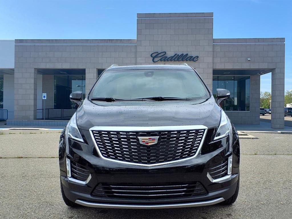 Thumbnail: 2025 Cadillac XT5 - 2