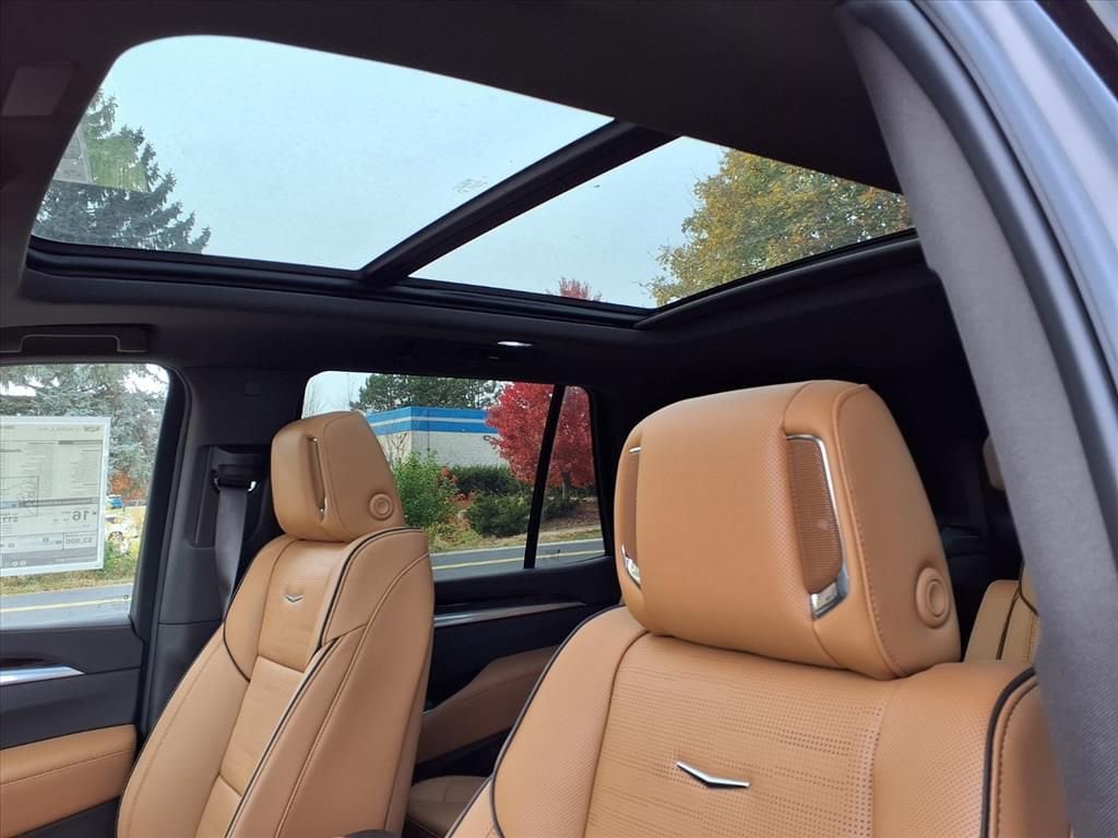 Thumbnail: 2026 Cadillac Escalade - 15