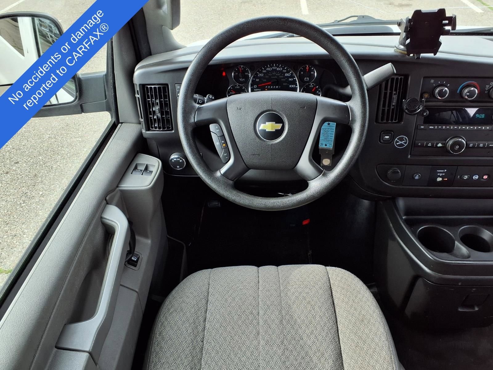 Thumbnail: 2016 Chevrolet Express - 14