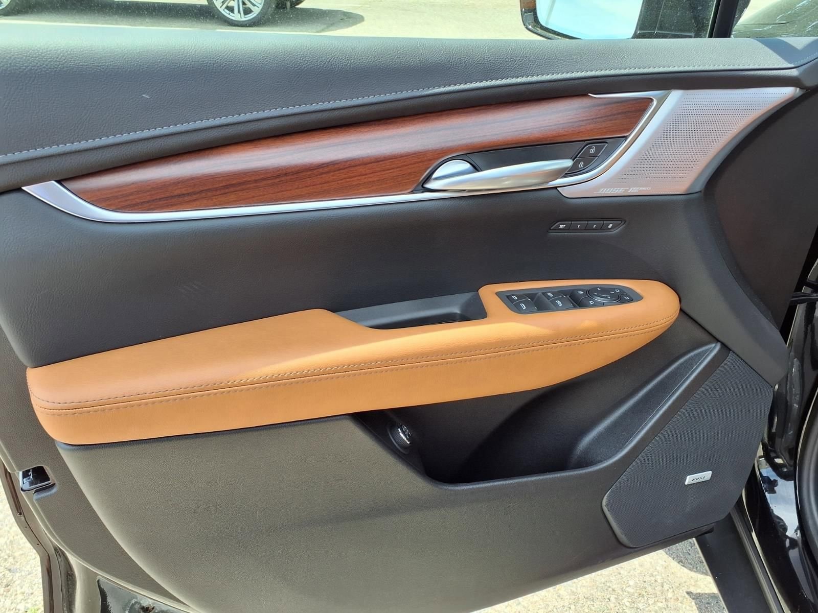 Thumbnail: 2026 Cadillac XT5 - 12