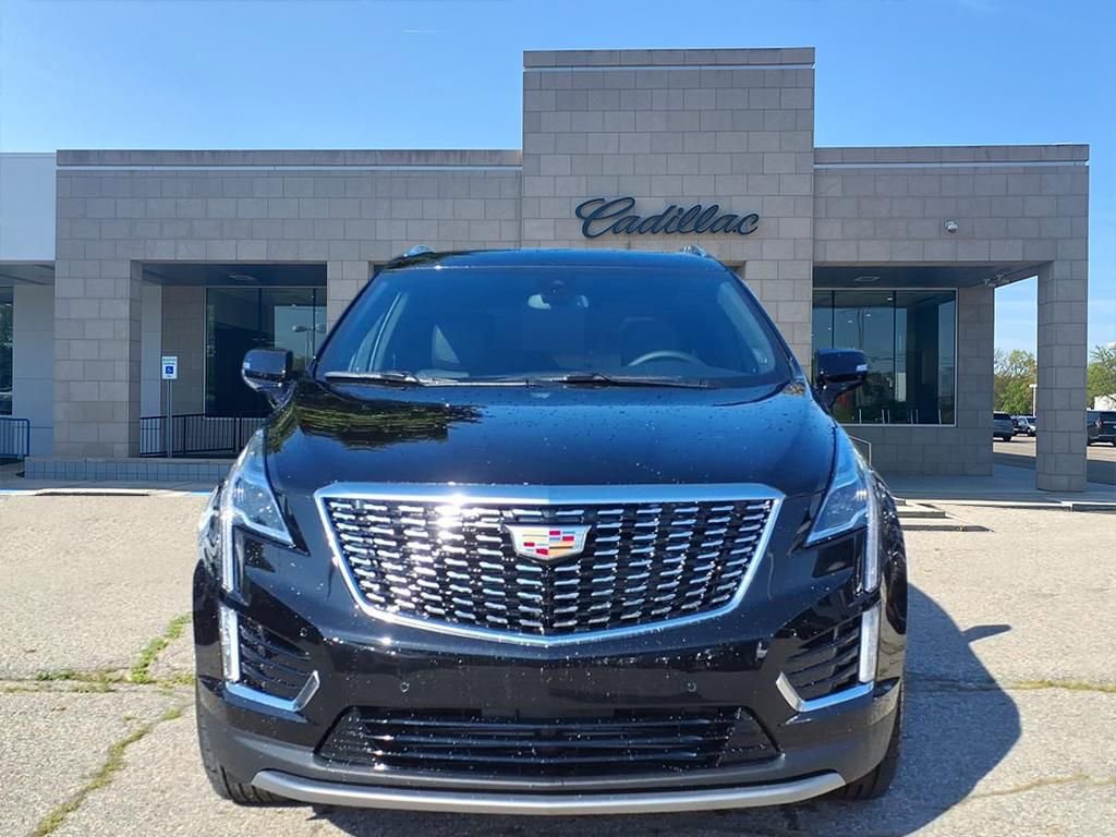 Thumbnail: 2025 Cadillac XT5 - 2