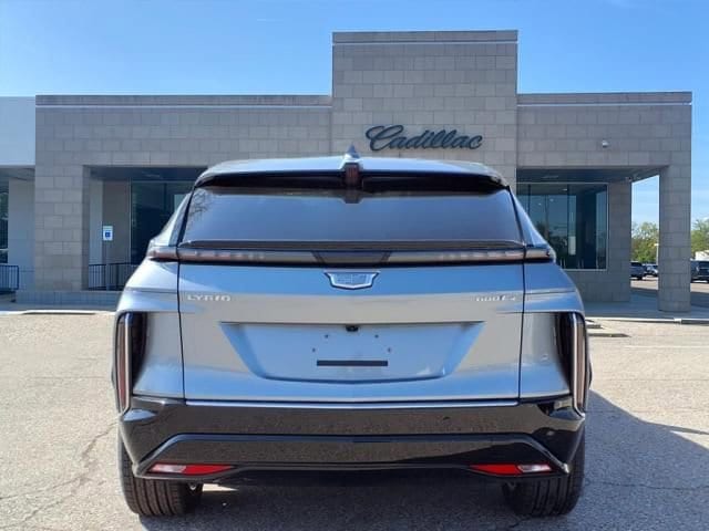 Thumbnail: 2025 Cadillac Lyriq - 5