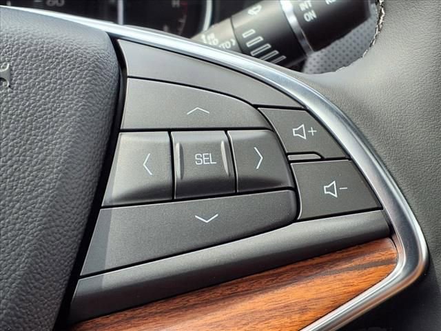 Thumbnail: 2025 Cadillac XT5 - 19