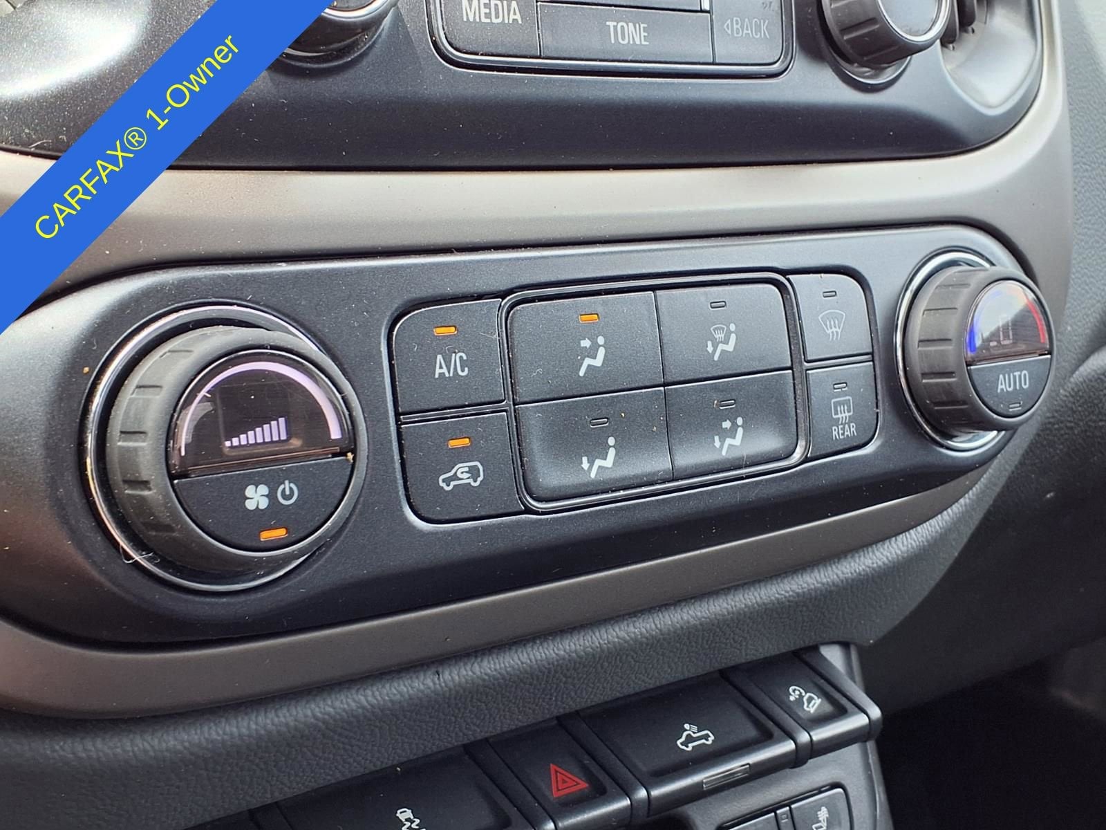 Thumbnail: 2017 Chevrolet Colorado - 25
