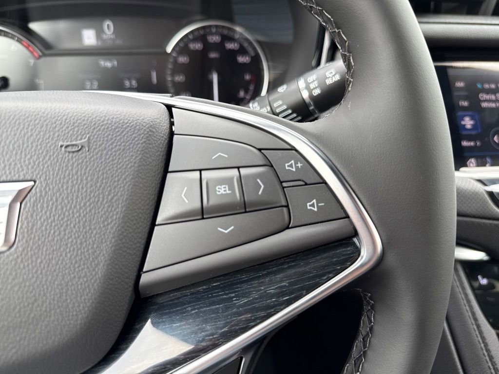 Thumbnail: 2025 Cadillac XT5 - 21