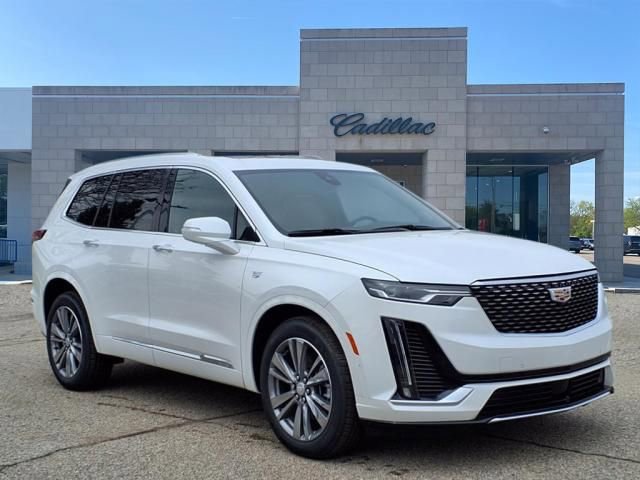 Thumbnail: 2025 Cadillac XT6 - 3