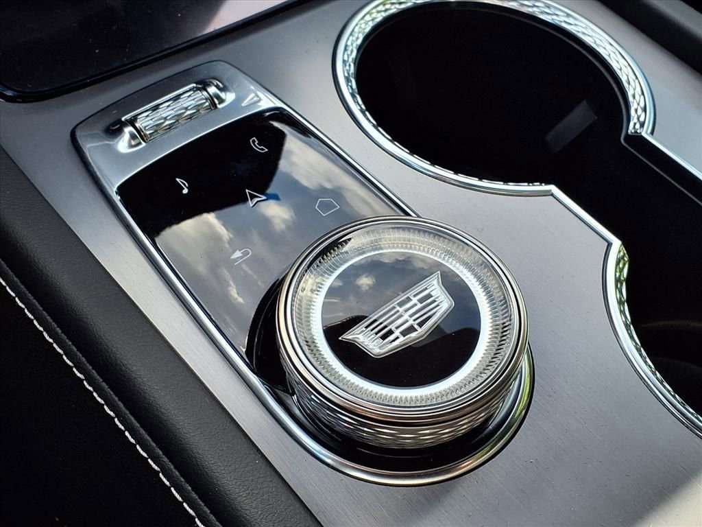 2026 Cadillac VISTIQ Sport - Photo 21