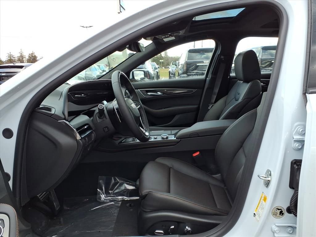 Thumbnail: 2026 Cadillac CT5 - 13