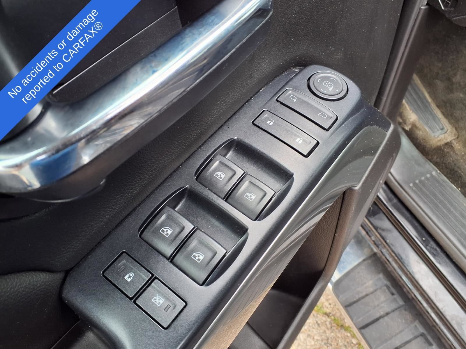Thumbnail: 2018 Chevrolet Silverado 1500 - 16